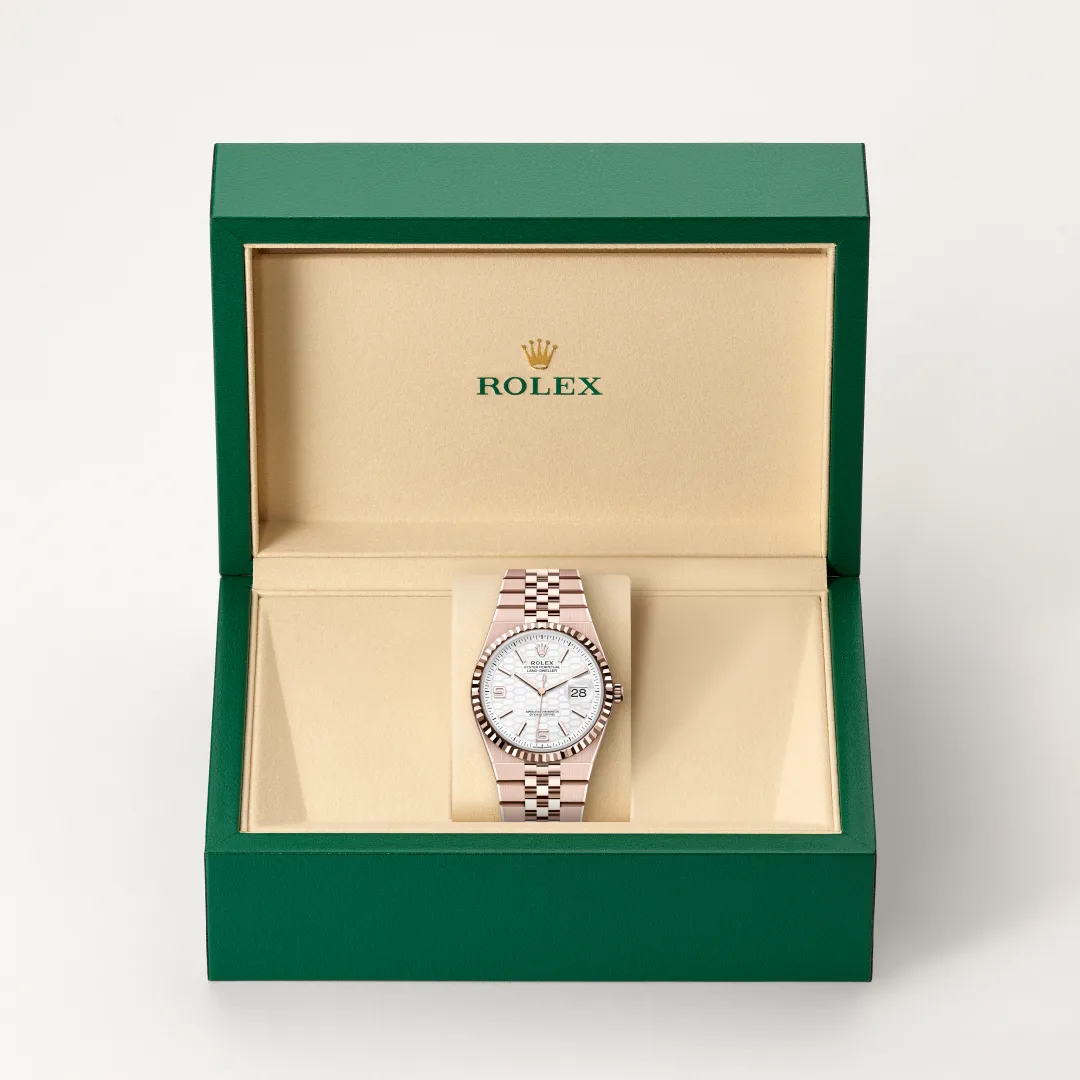 Rolex Land-Dweller 18 ct Everose gold, M127235-0001 | Simone Ventures