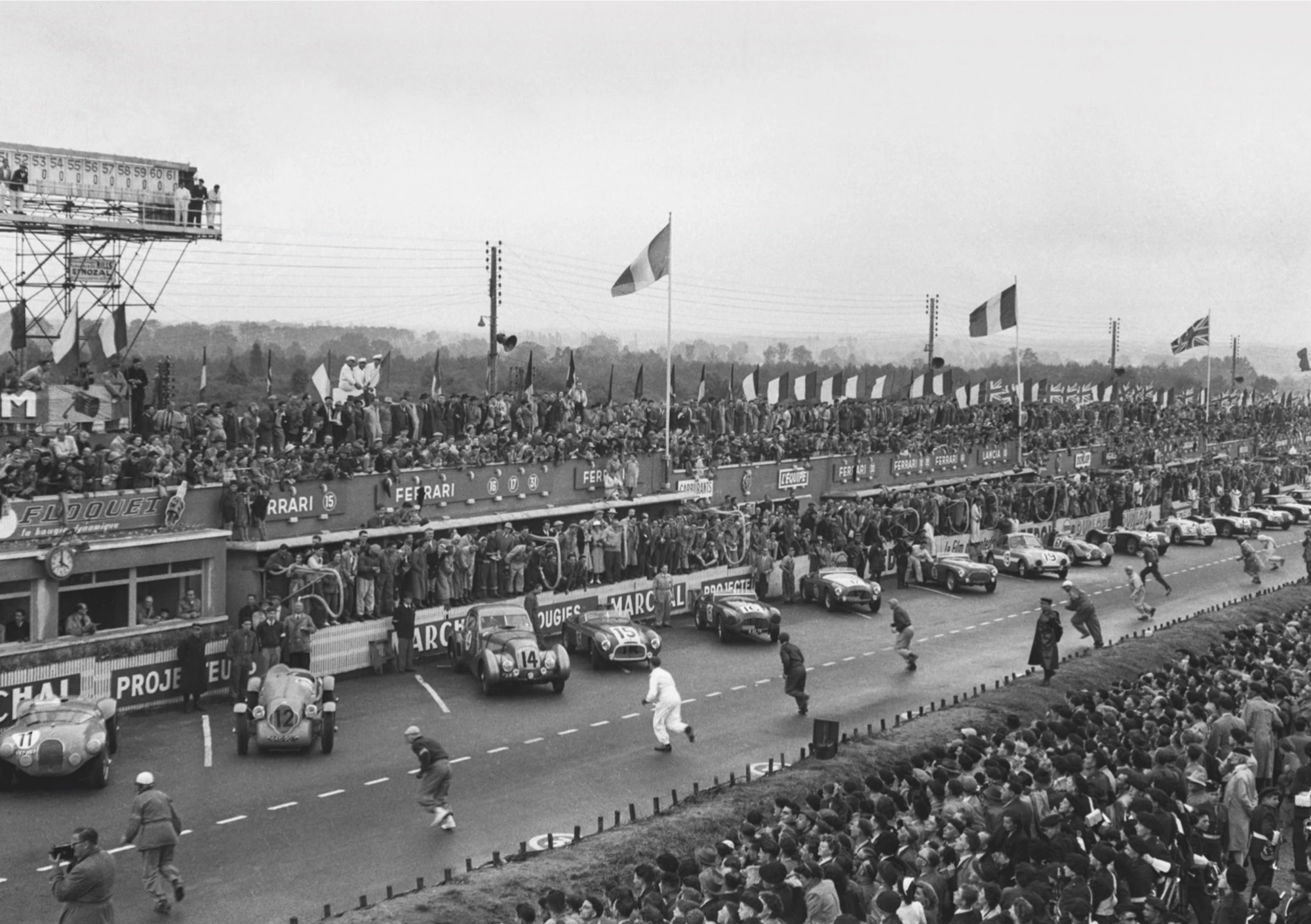 667c2ccb0fc62667c2cc0a5d2f_1951gettyimages-1361855998v3desktop